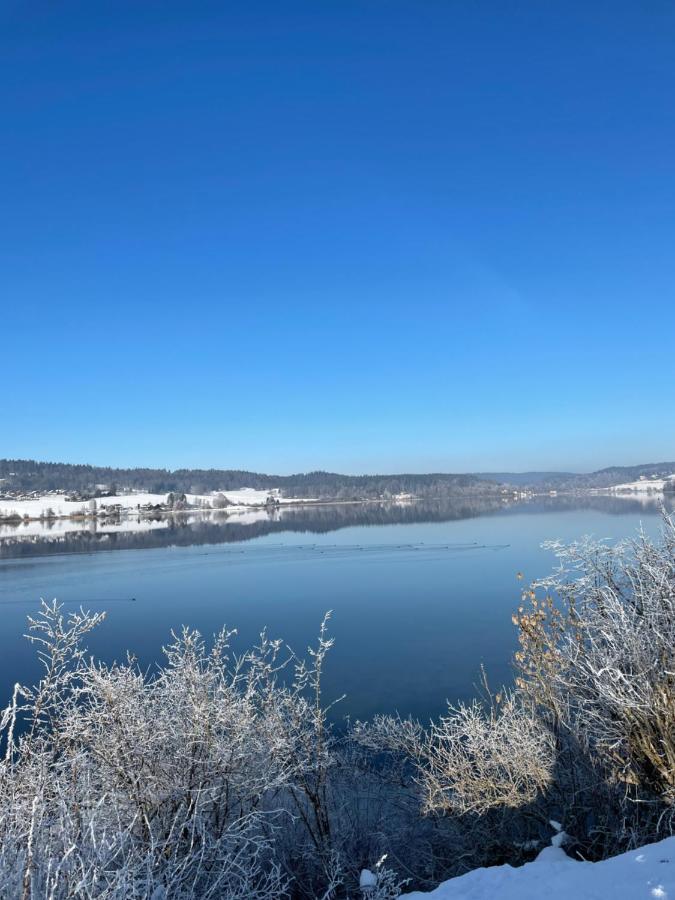 Au Doubs Village